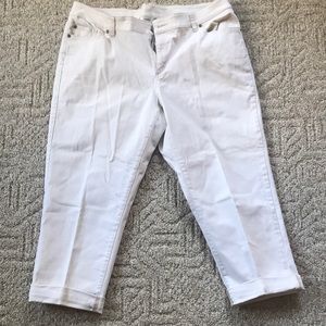 Cj Banks white capris